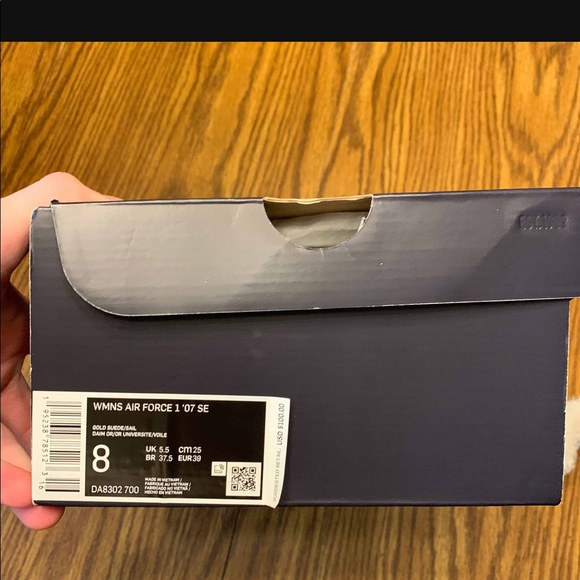 Air Force 1 first use university gold gum - Picture 5 of 5